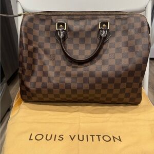 Louis Vuitton Speedy 35